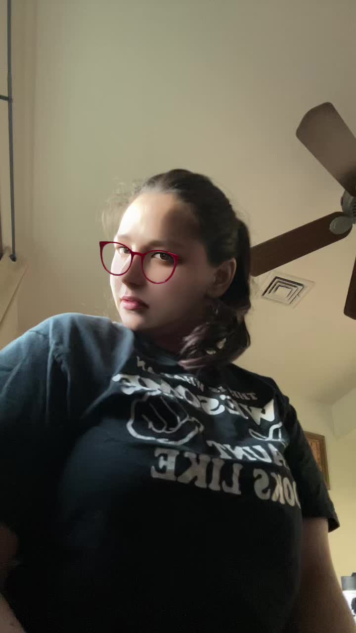 @Paige ♿️G7(follow me)