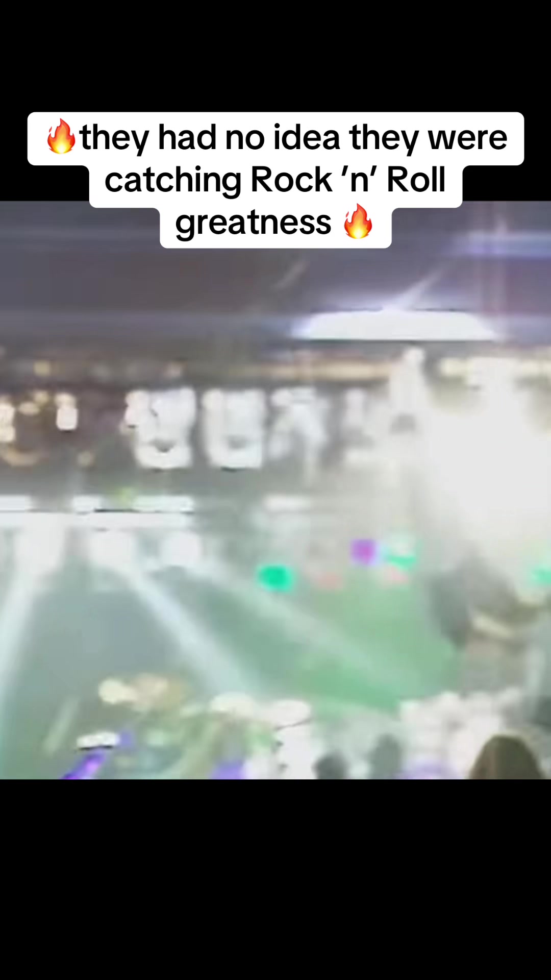 @𝑺𝒄𝒂𝒓𝒔𝑯𝒐𝒍𝒅𝑴𝒖𝒔𝒊𝒄🖤