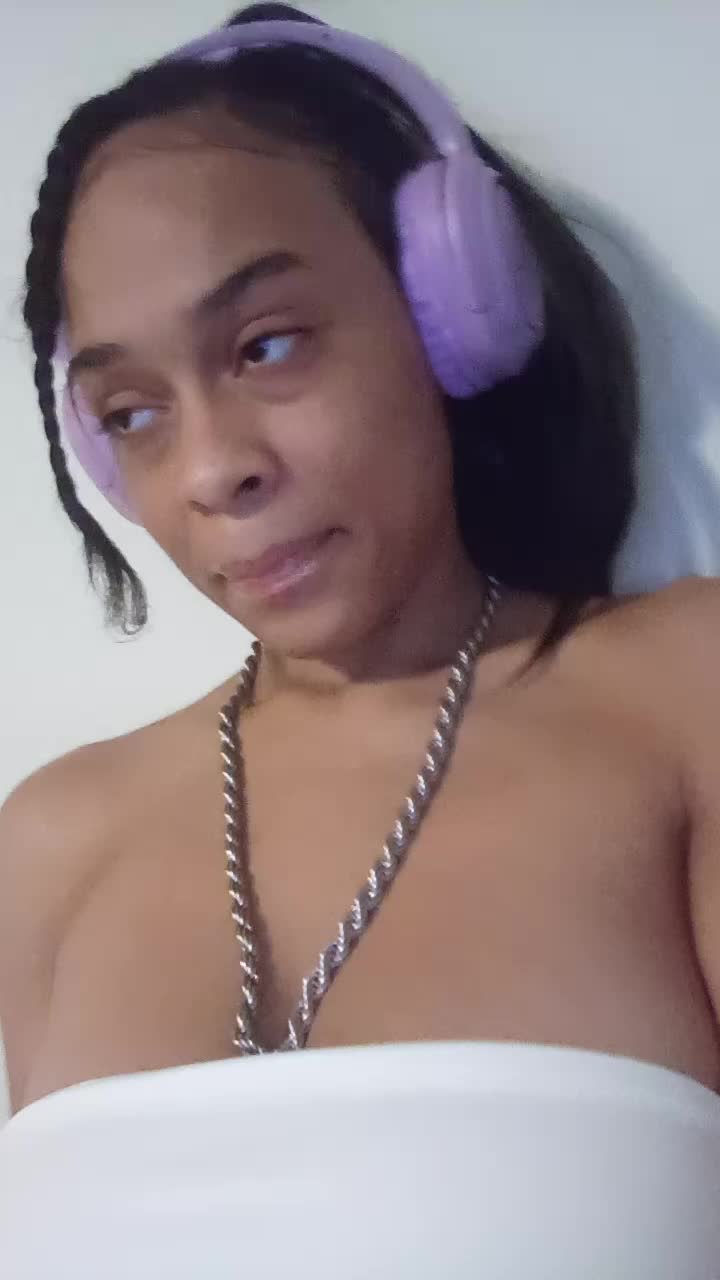 @shanea478