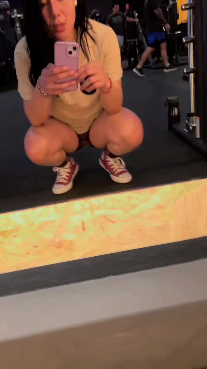 @Itzelandia