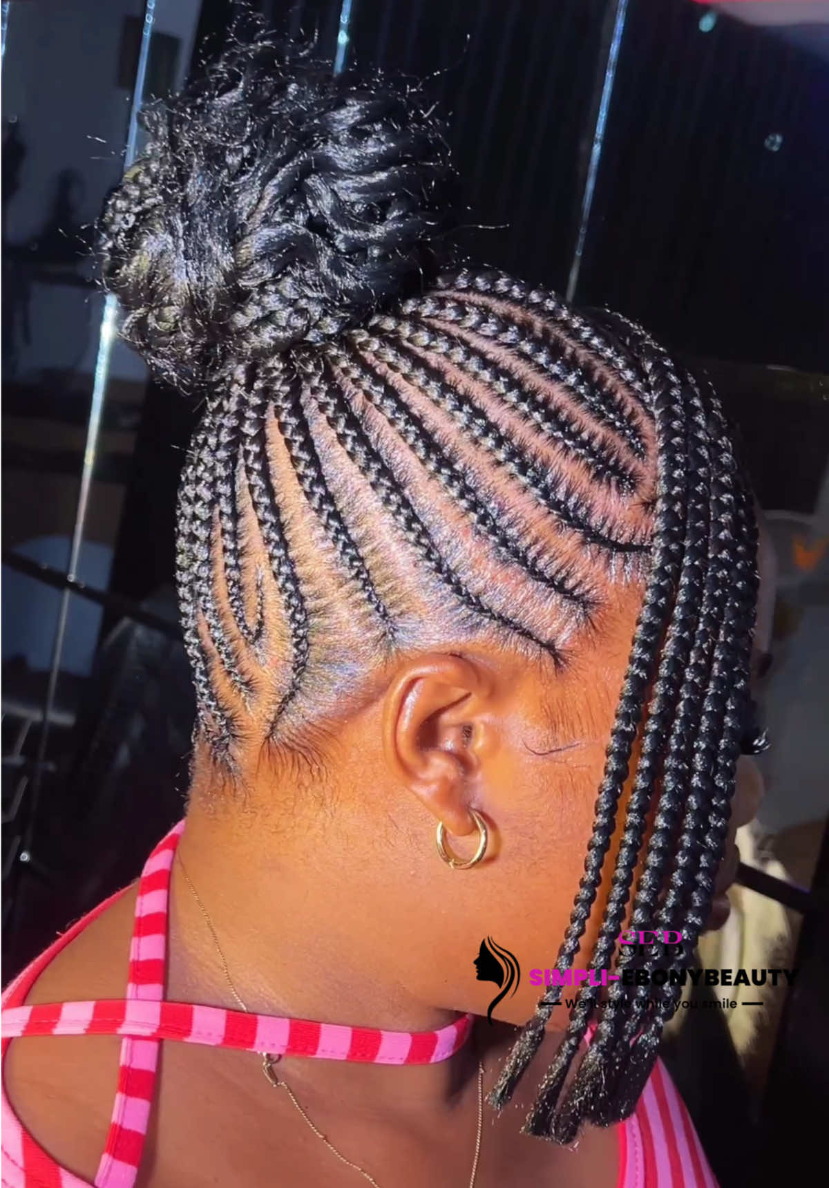 @THE AKUNGBA HAIRSTYLIST 💕