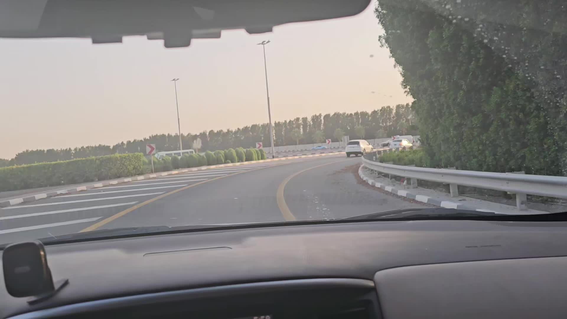 @Qurrat' Vlog