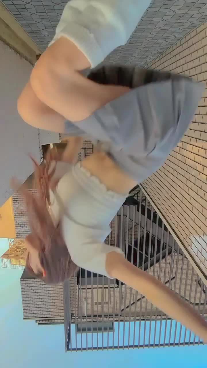 @elysemurray