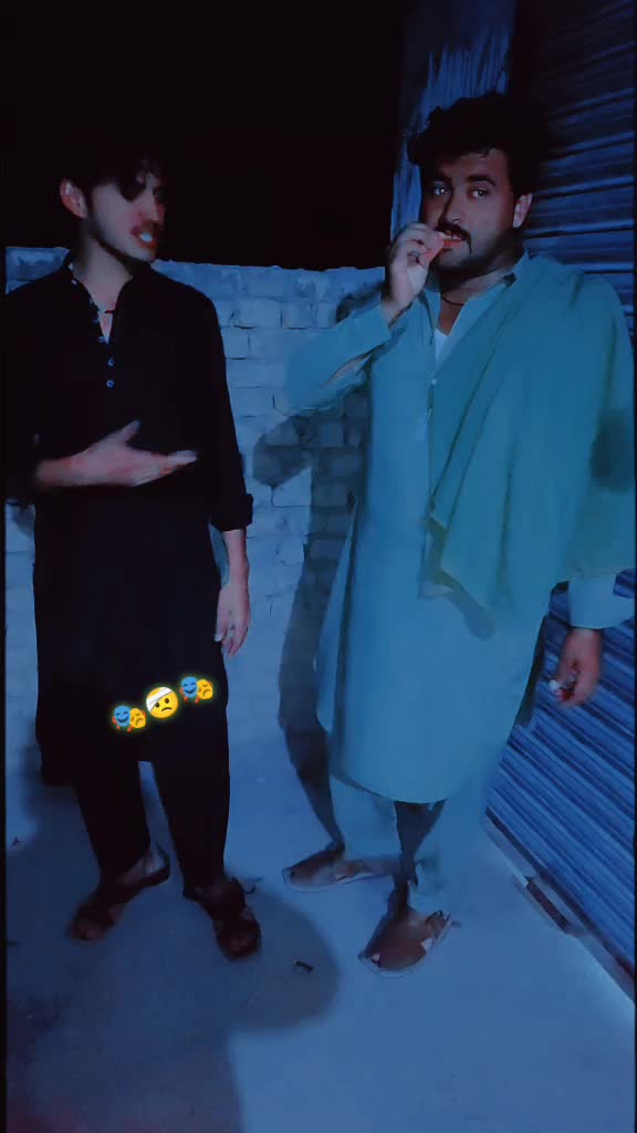 @H✘※★★★※✘S
