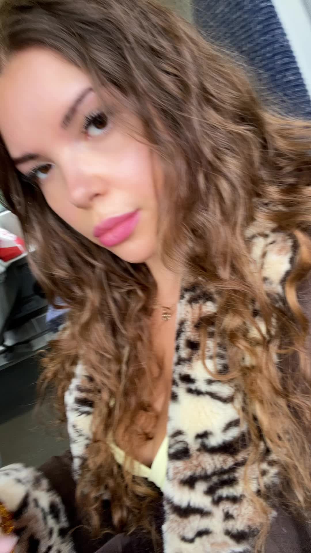 @sarakh3457