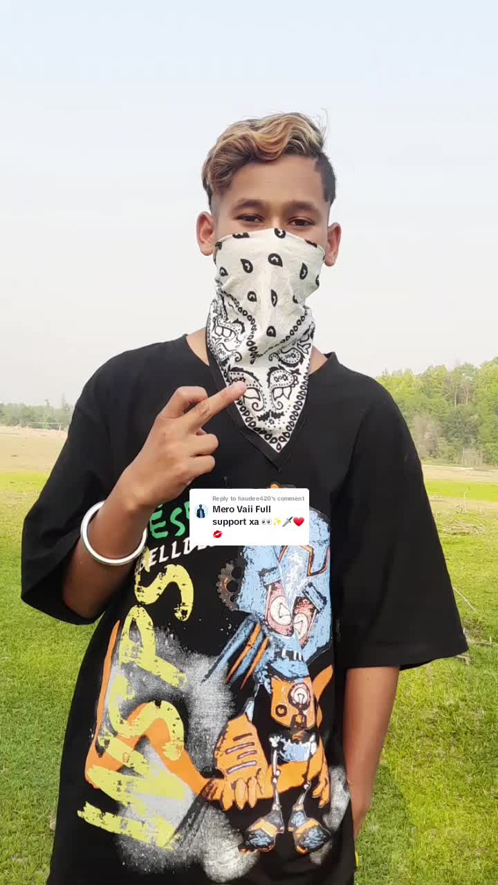 @😎