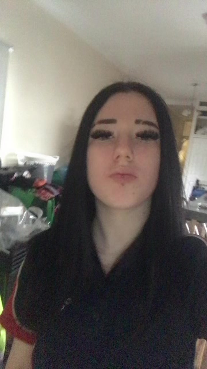 @Jaidah ⦯⃦̩∩⃥̸⃡⦮⃦̩