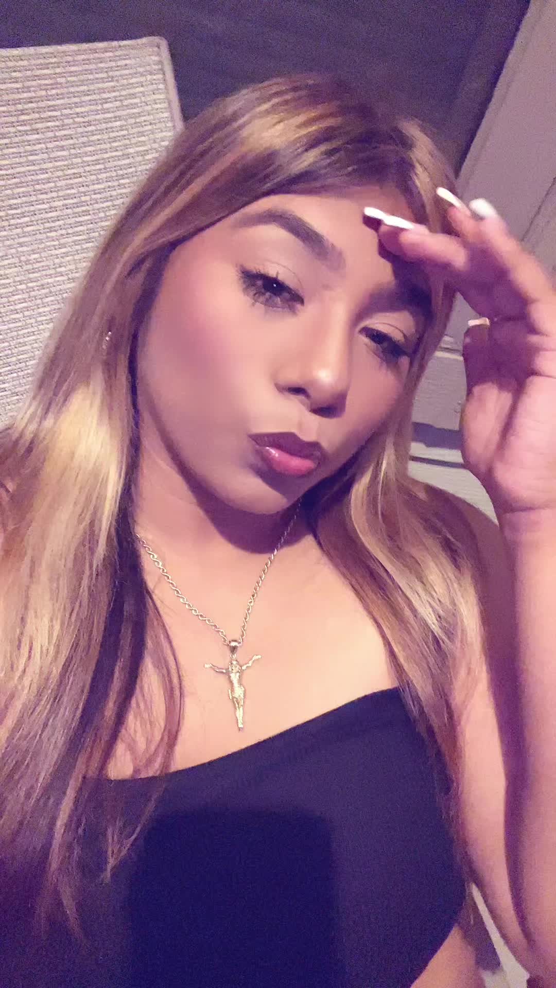 @M I A