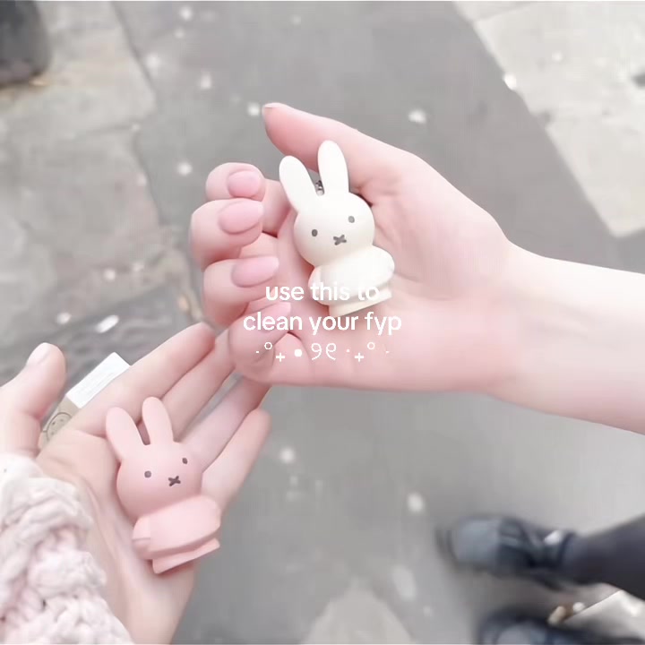 @🪽