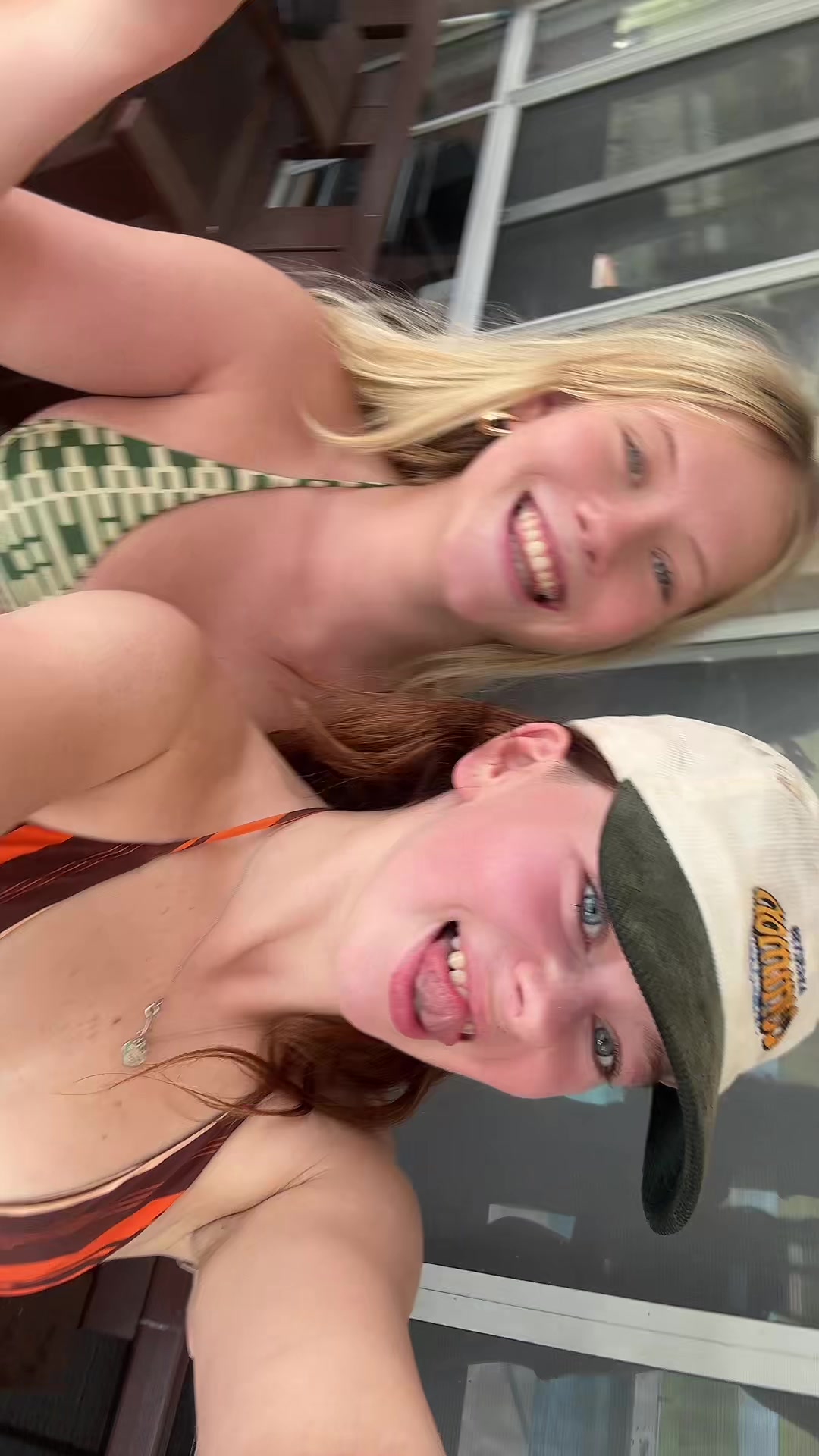@kayy
