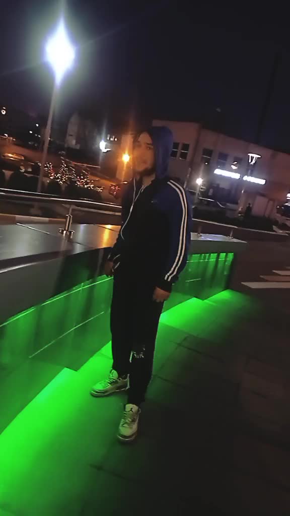 @Tiktokuz