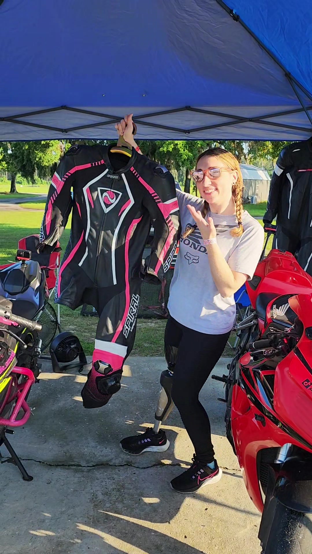 @🦿 Amanda 🏍