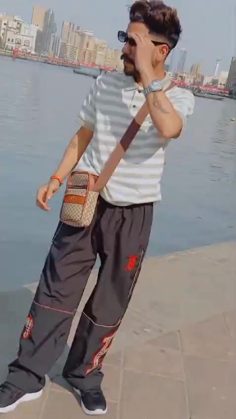 @mr__.himanshu.__