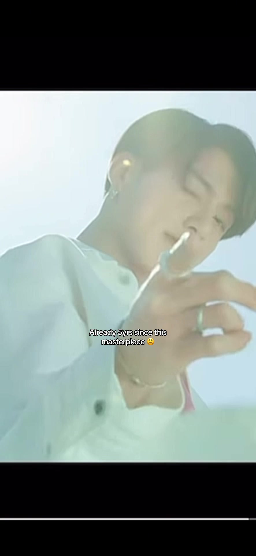 @⟬⟭⁷✨
