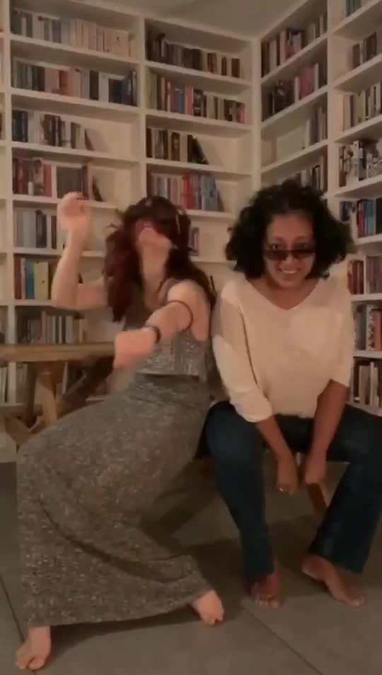 @elliavrram