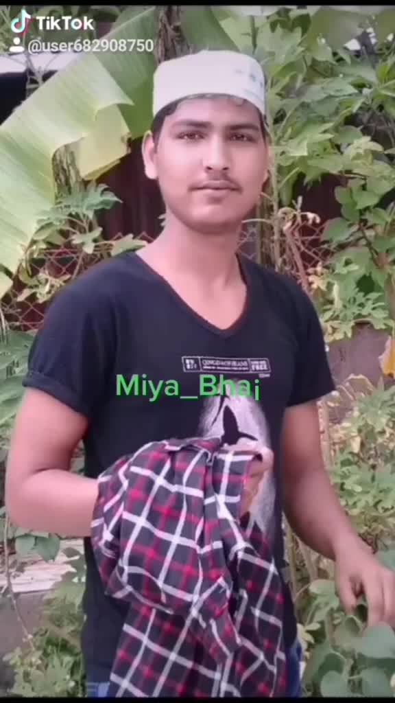 @Sher:Khan:Nepali