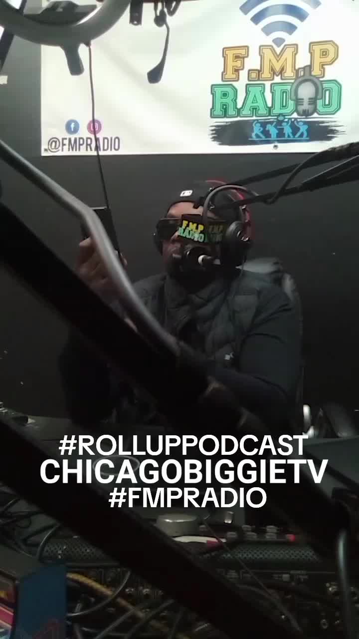 @ROLL UP PODCAST