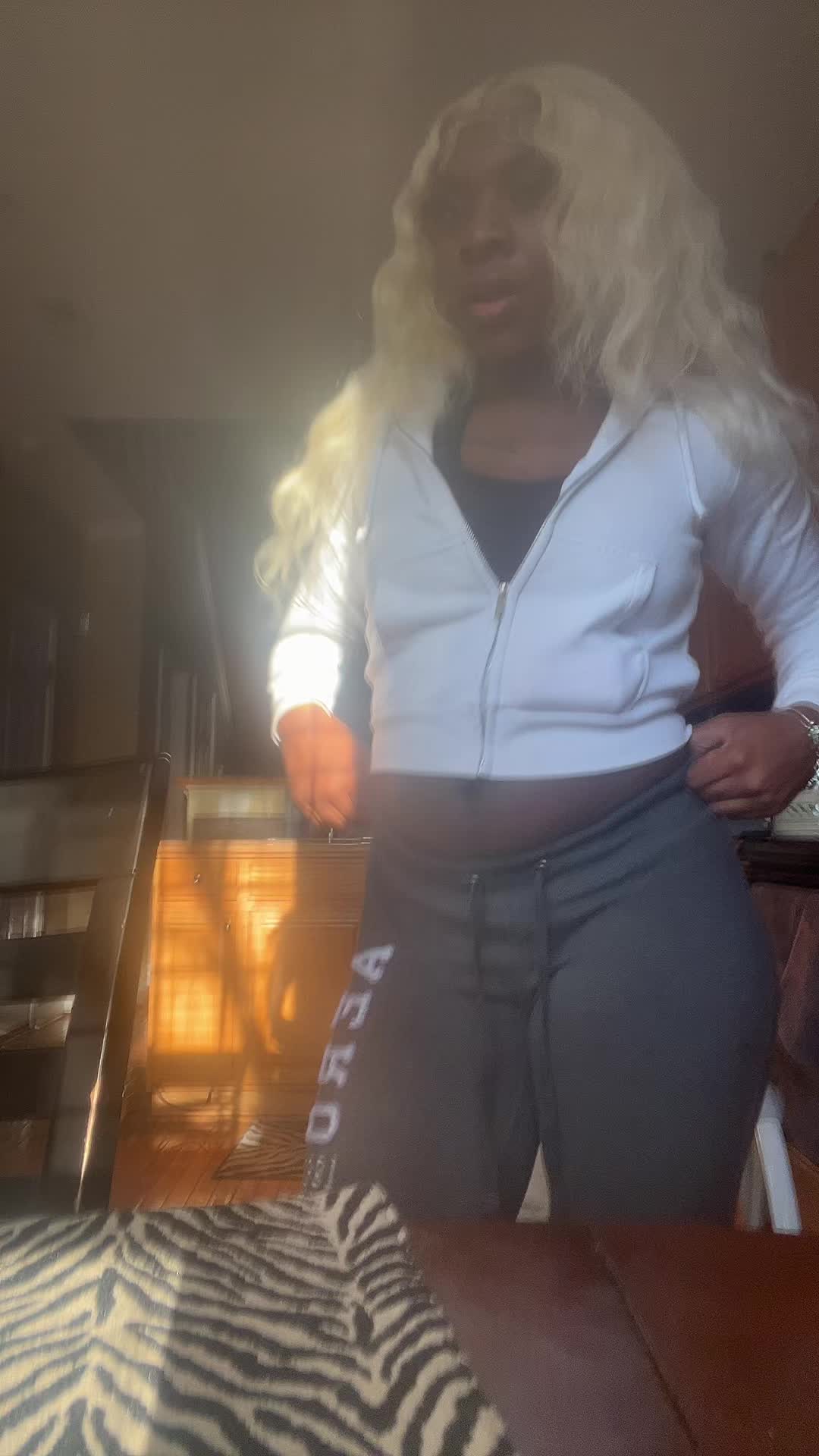 @โ