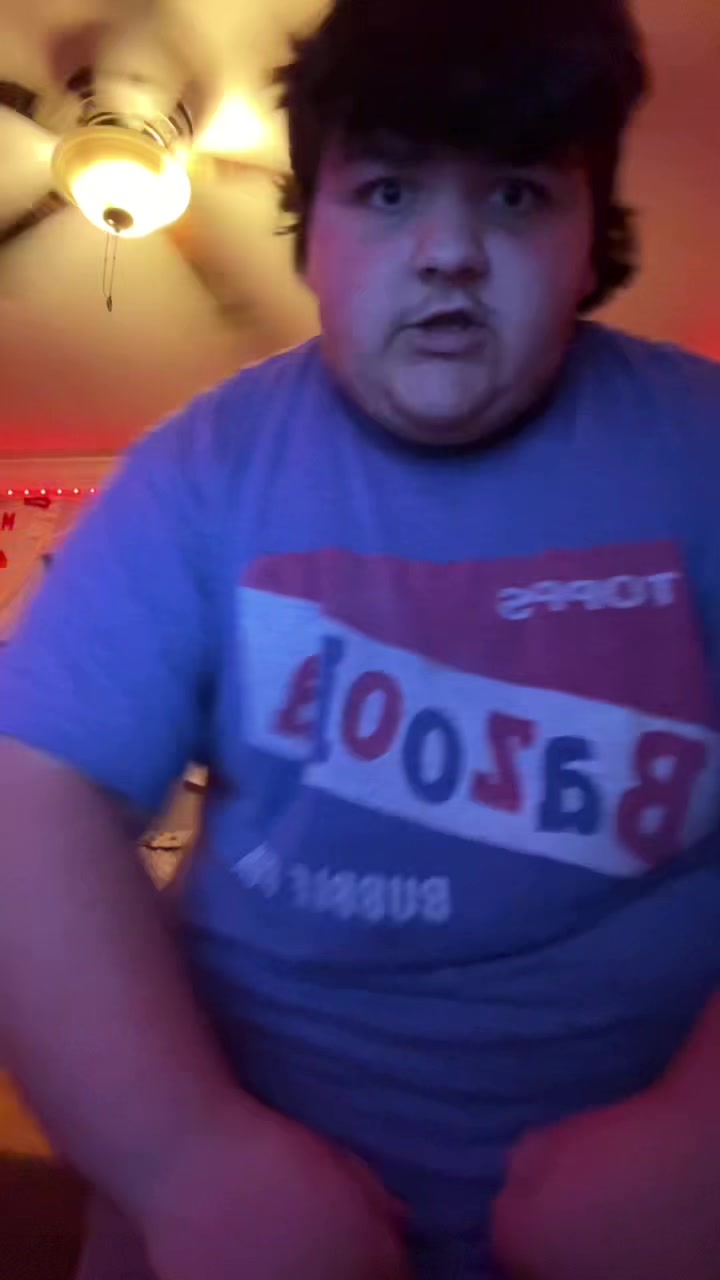 @NoBodyLuvsClaped