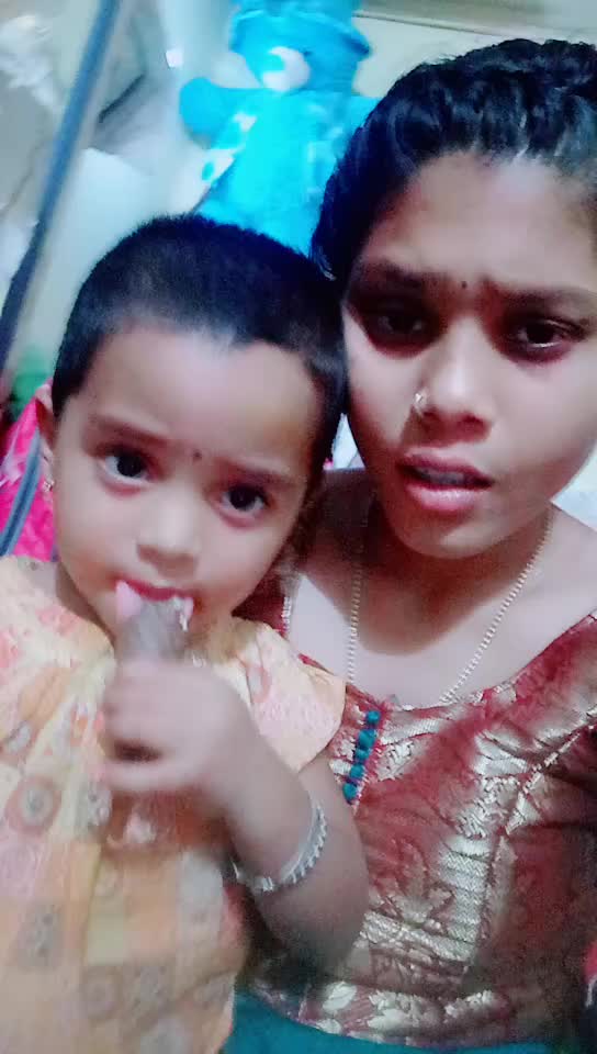 @Rocking Rakshu ✌