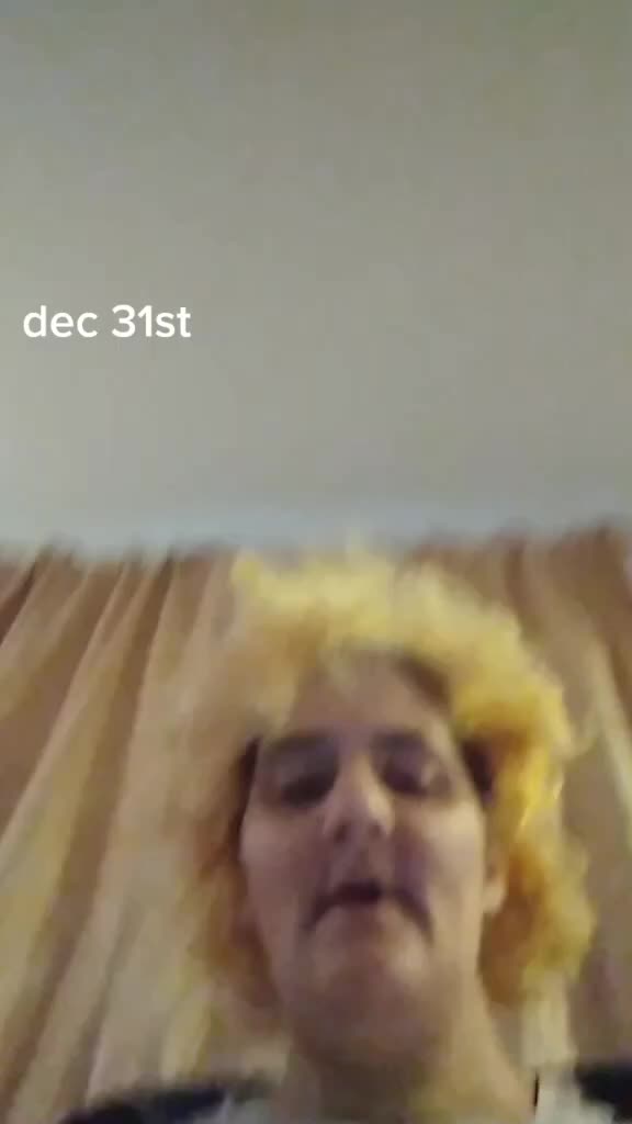 @XsatvrnX