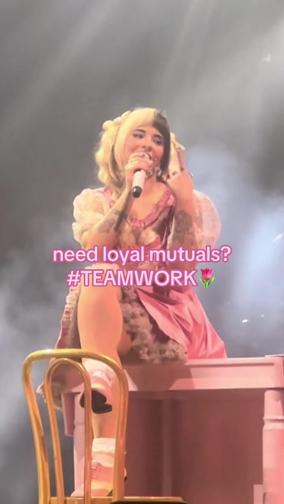 @make mutuals 𝜗𝜚
