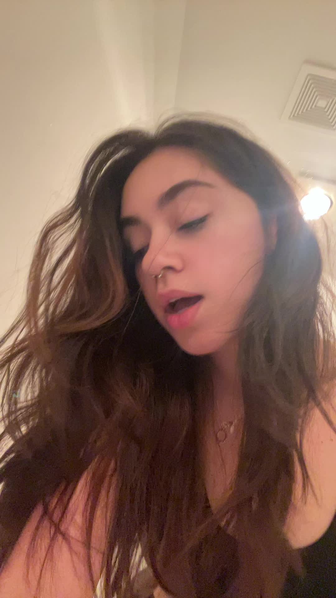 @Nina
