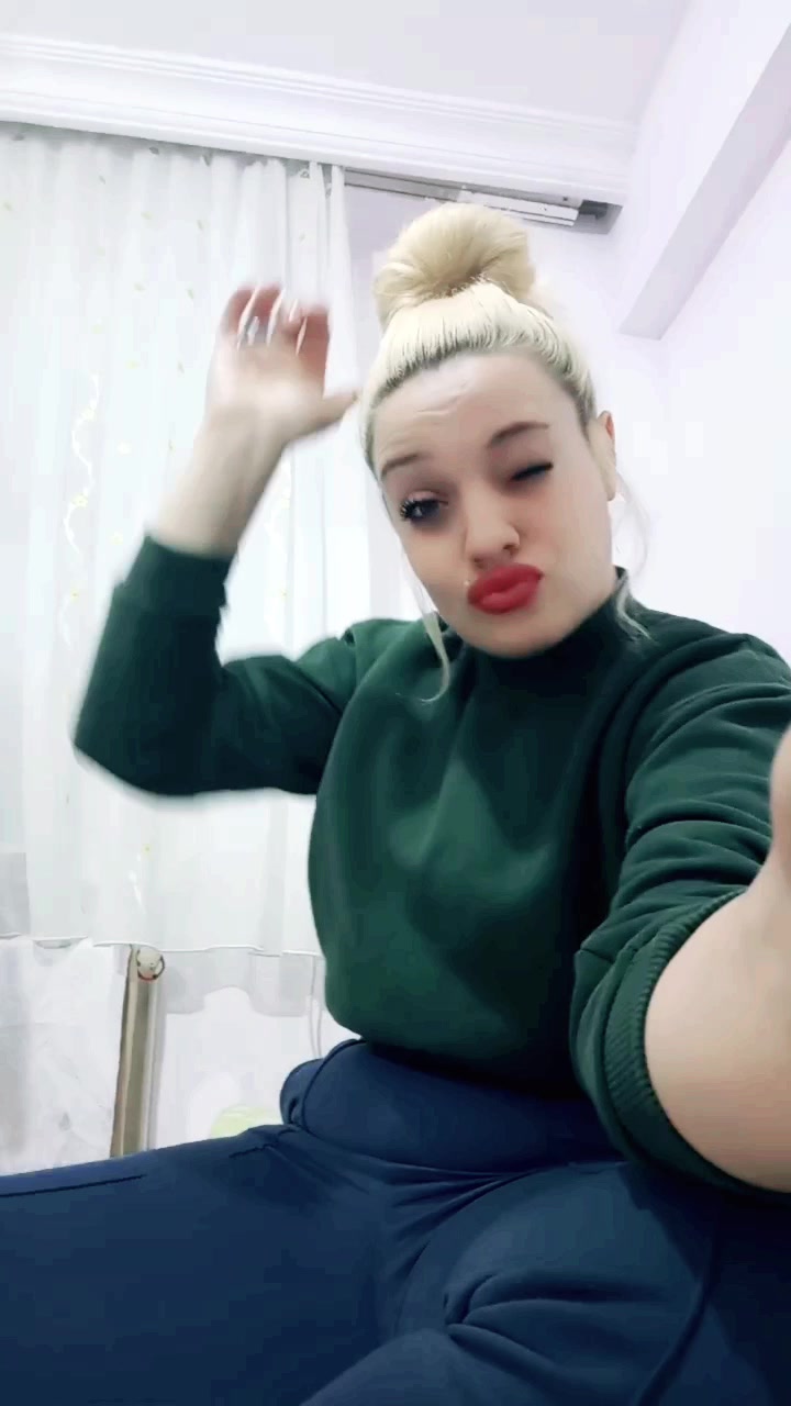 @Melosss