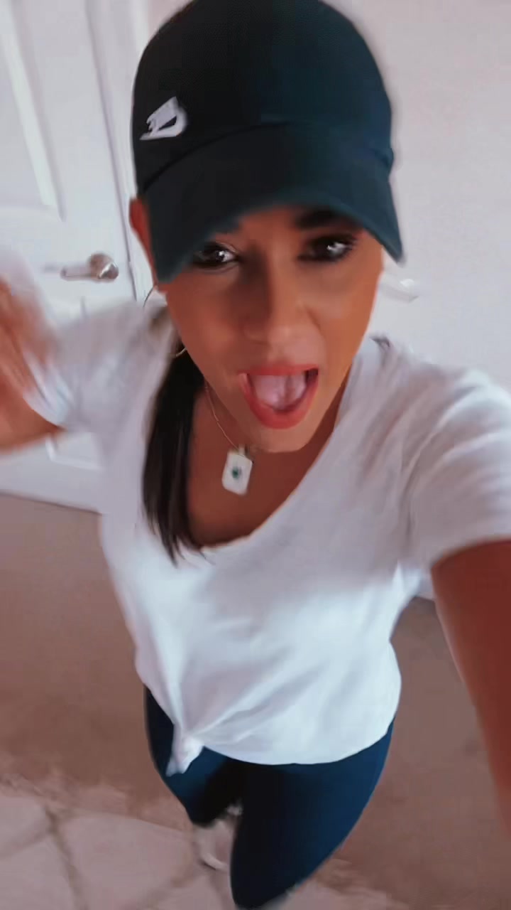 @Ylagam Rivera