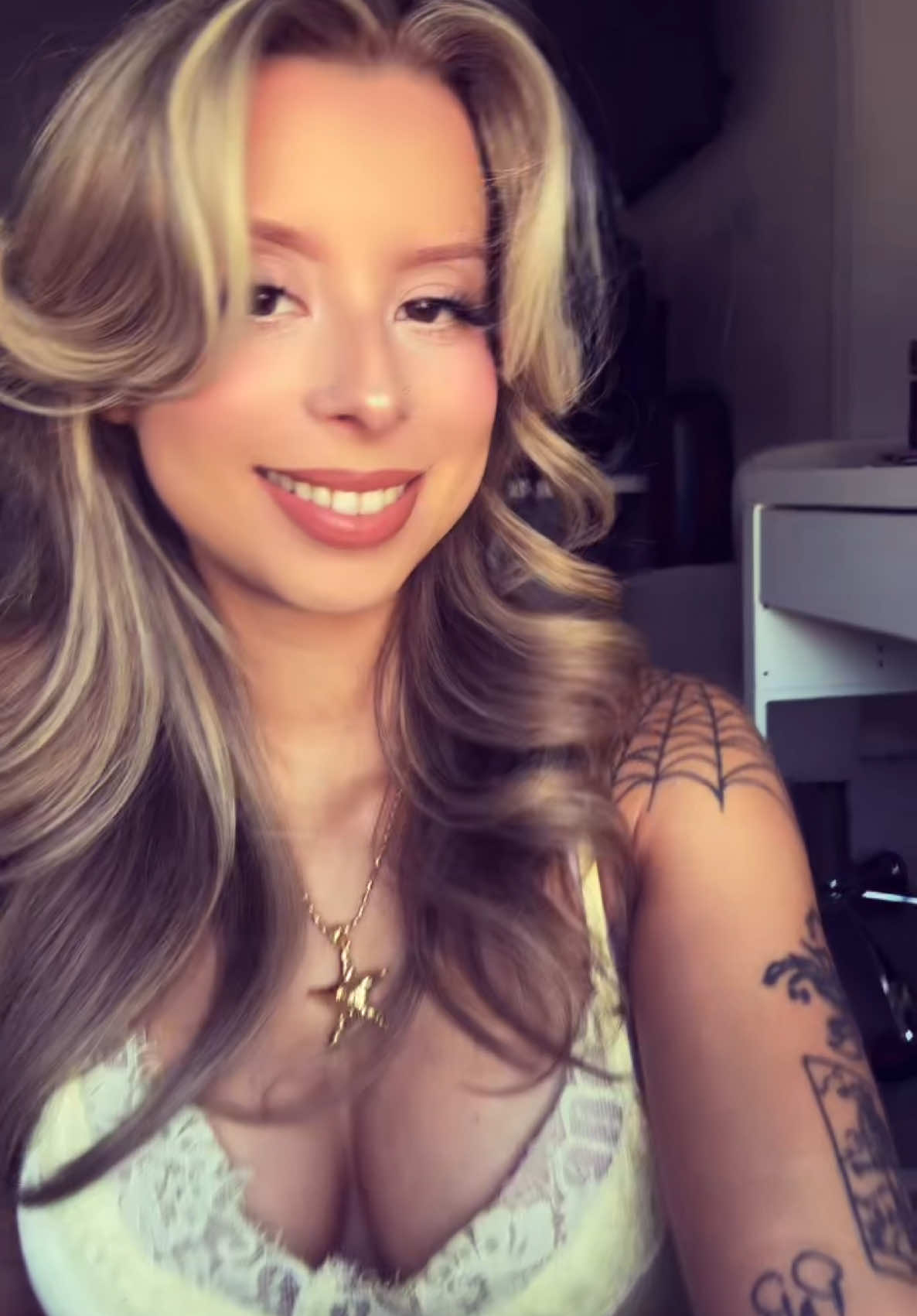 @lol