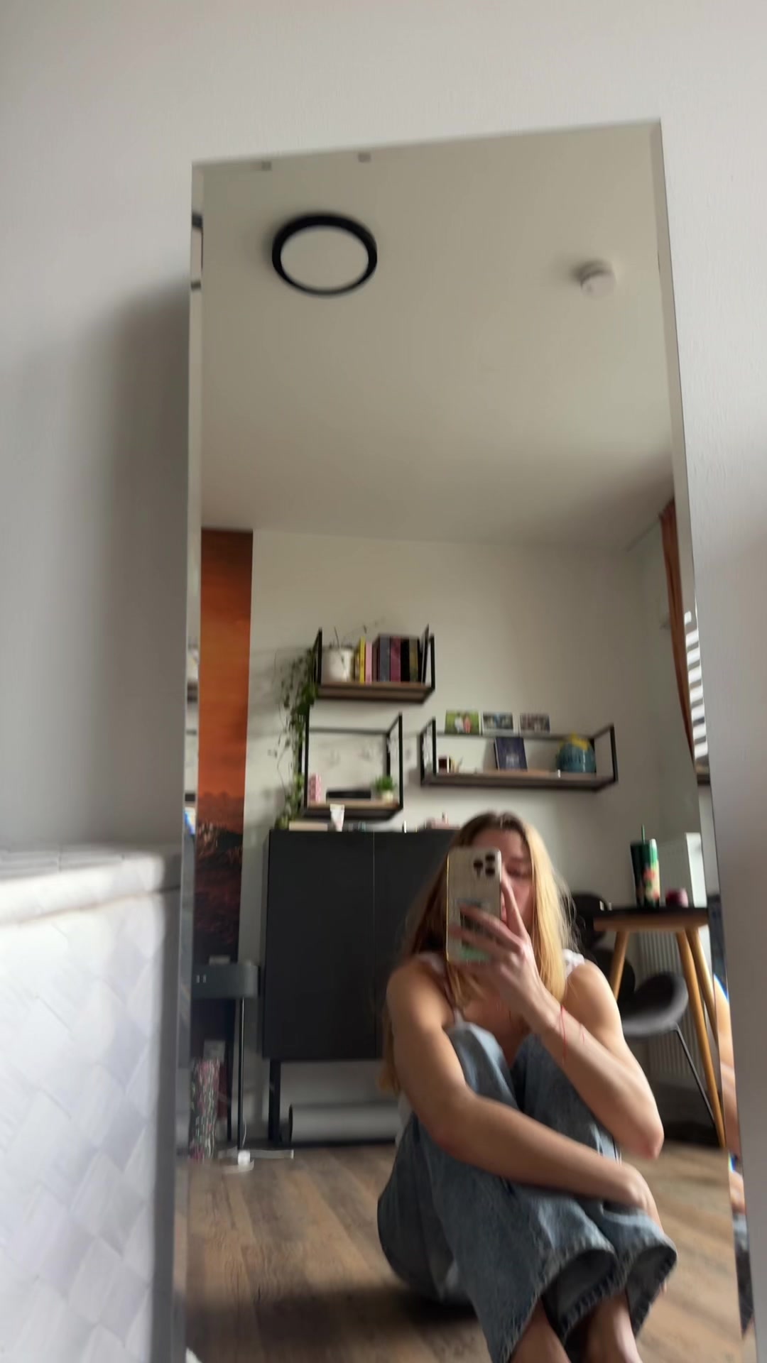 @Amoire