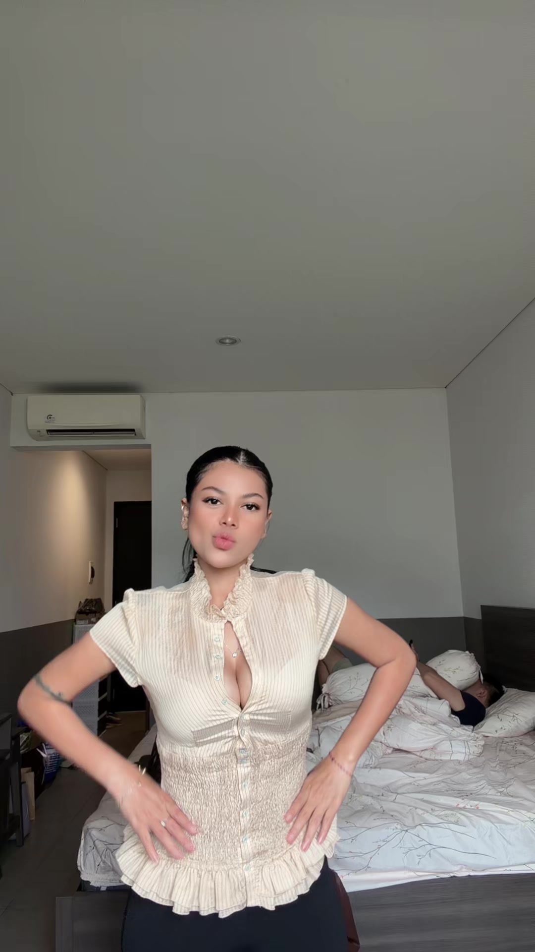 @Kikinii