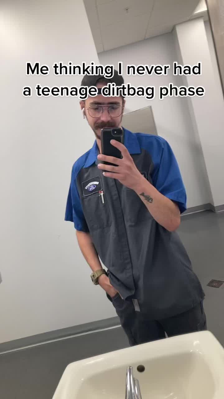 @Cyst1c