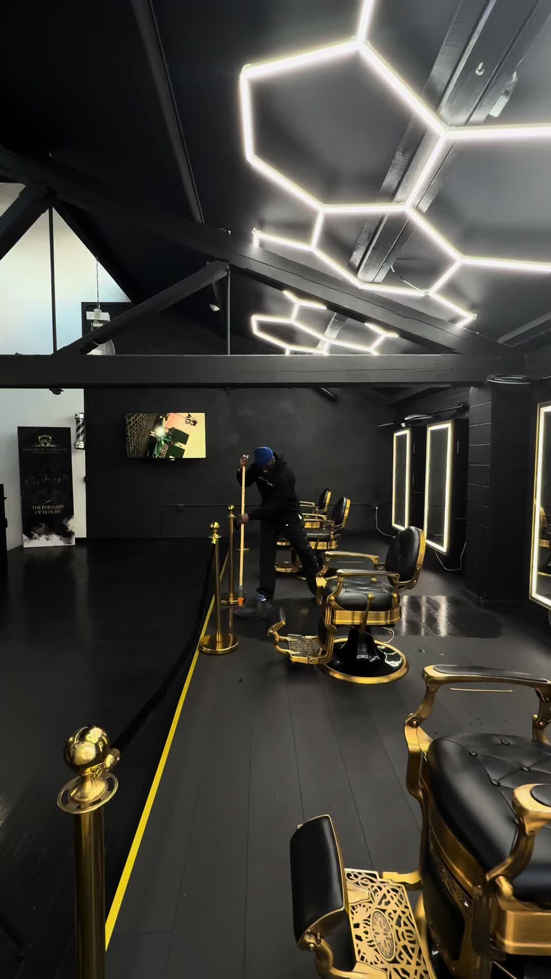 @SirMilTheBarber