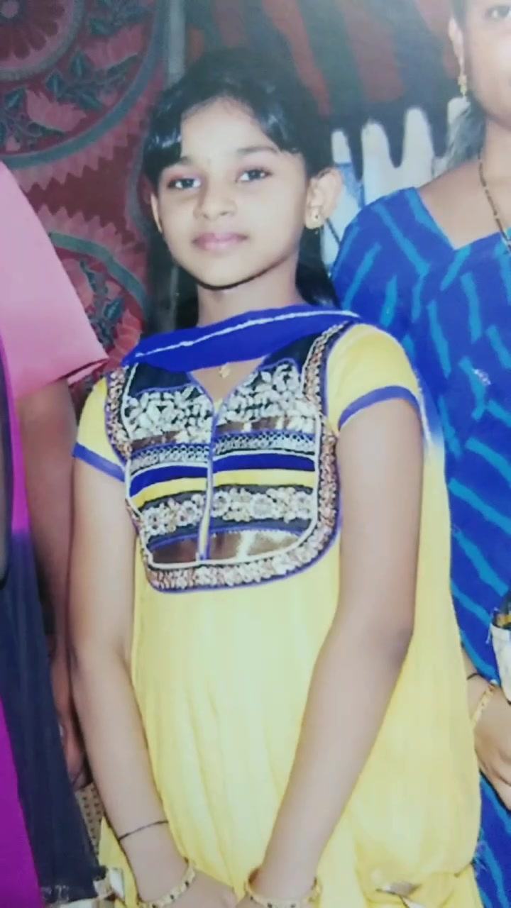 @👭 Preethi💖Pavi👭