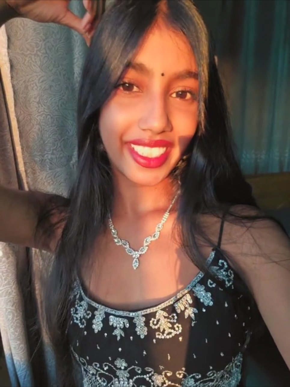 @~अहाना🪼