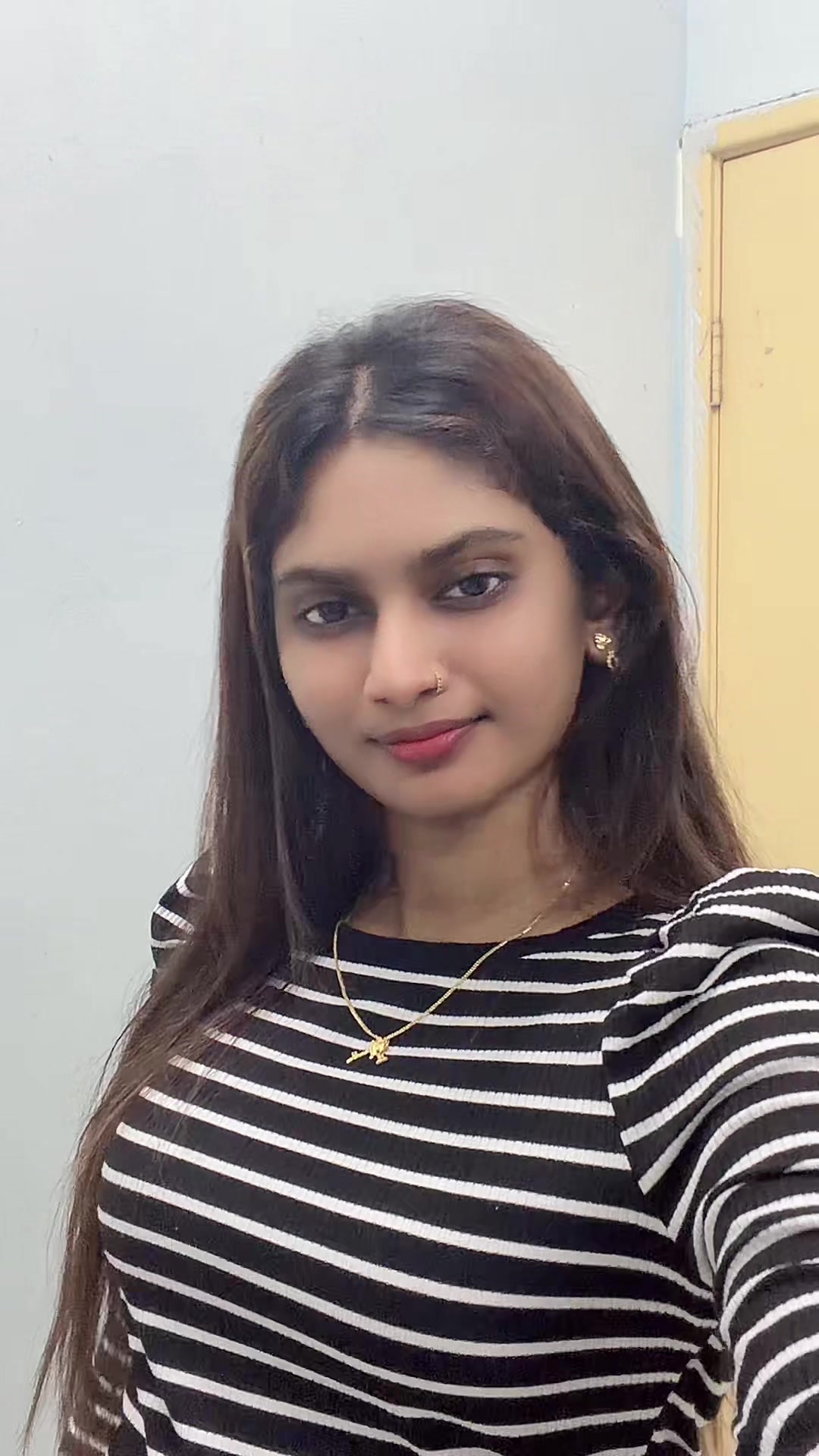 @Thivya 🤍