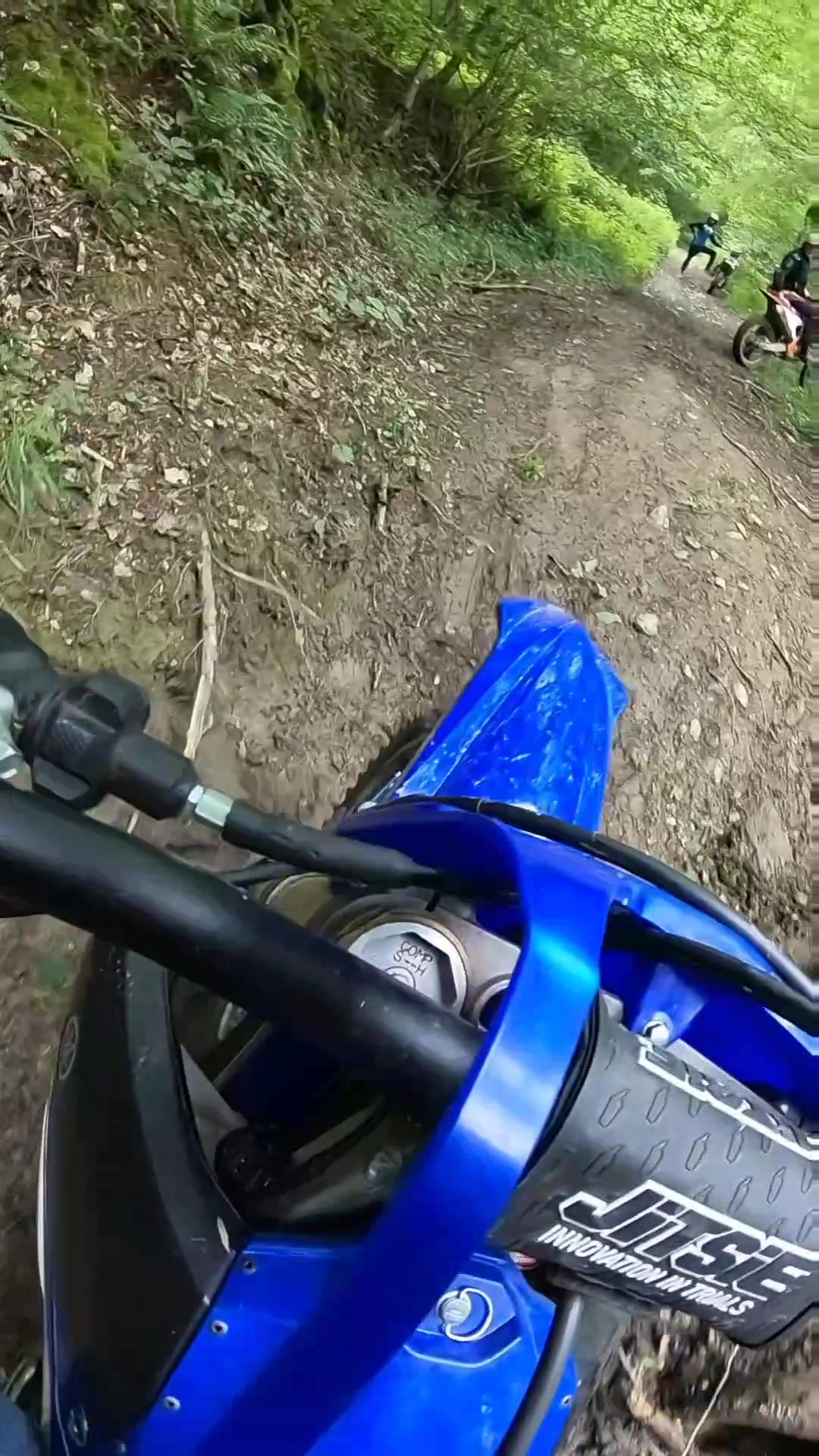 @MOTO CROSS🇨🇵