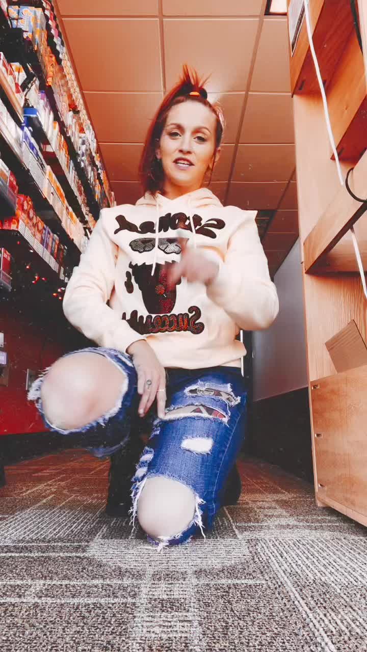 @red.moonchild.0