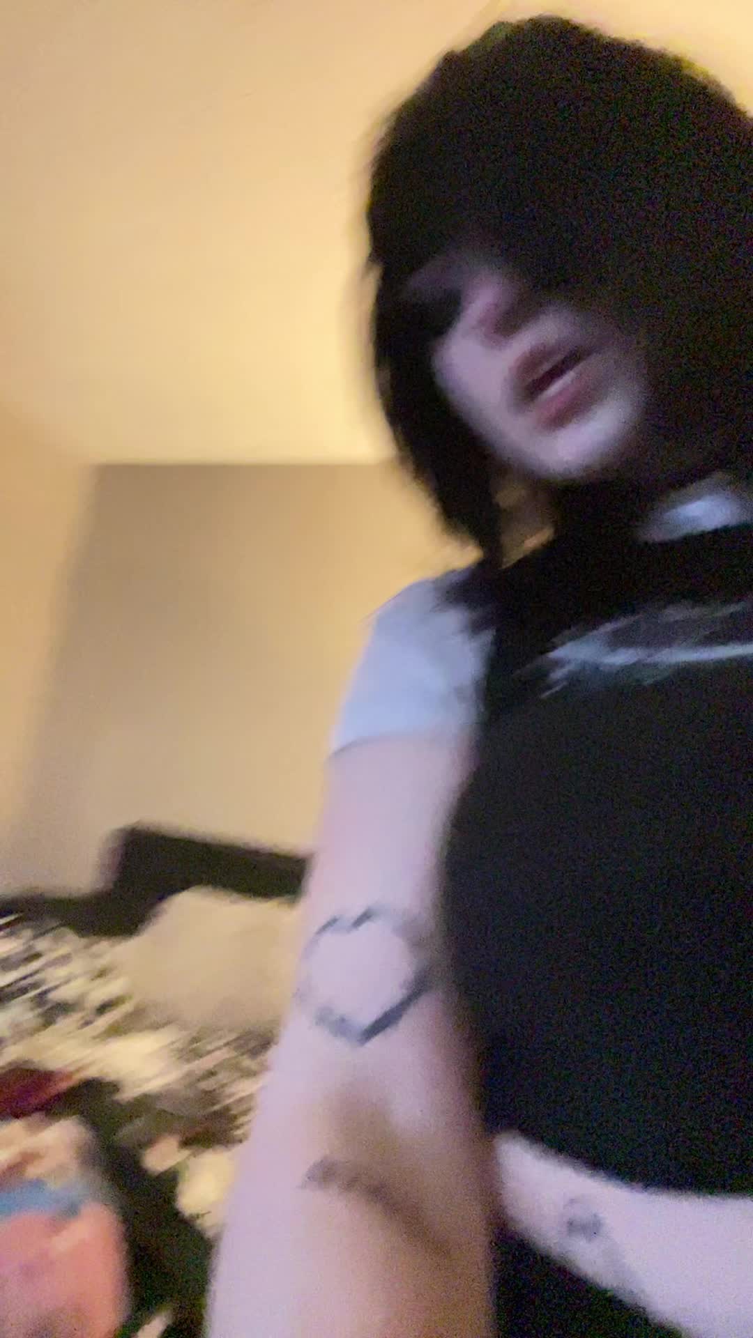 @spooky mich 🪦🦇