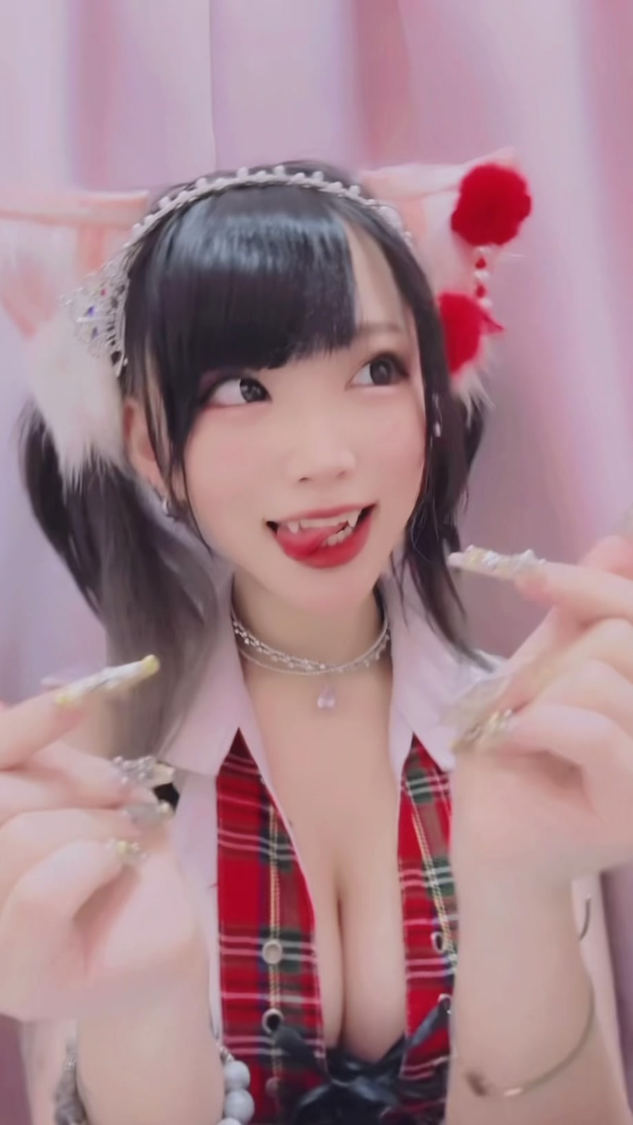 @🌗🐺🌓 狼谷里月
