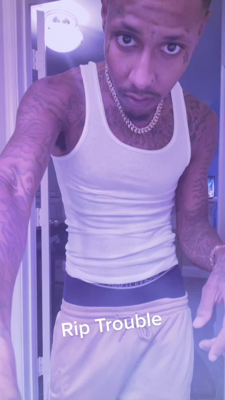 @BiggBaggSantana