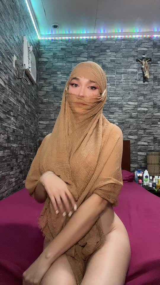 @KylieTorres