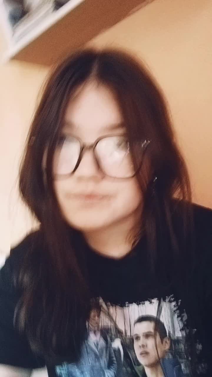 @🖤