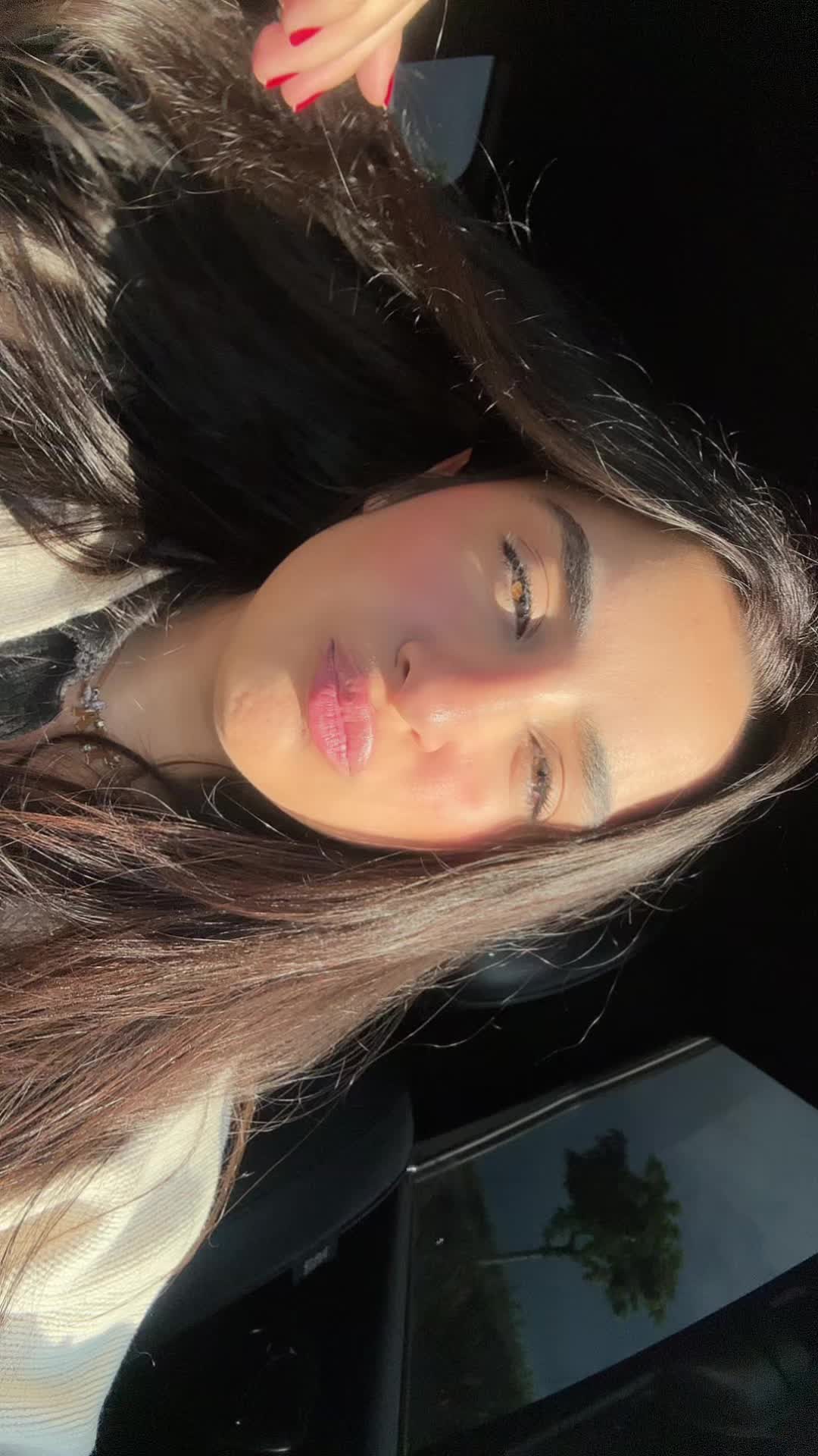 @T