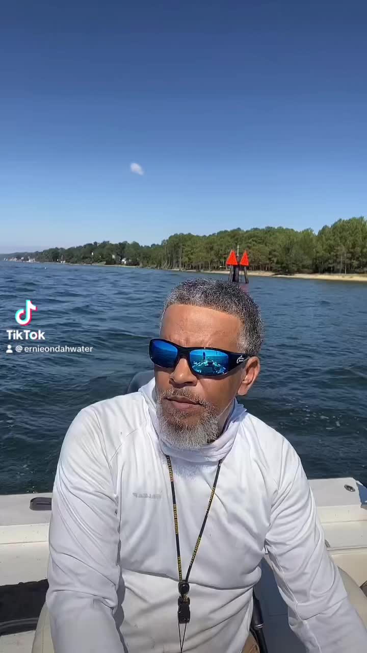 @Ernieondahwater