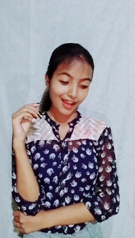 @DishaA... 🖤🖤