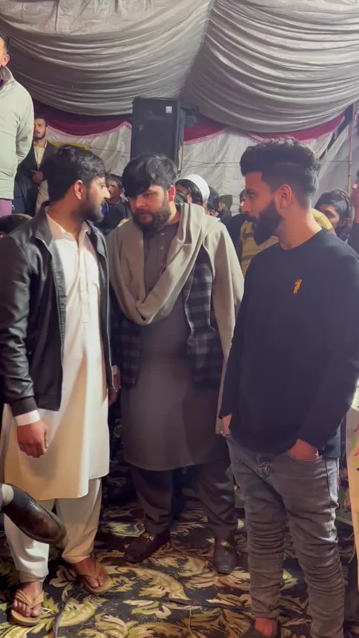 @Bakar butt🇵🇰🇬🇷
