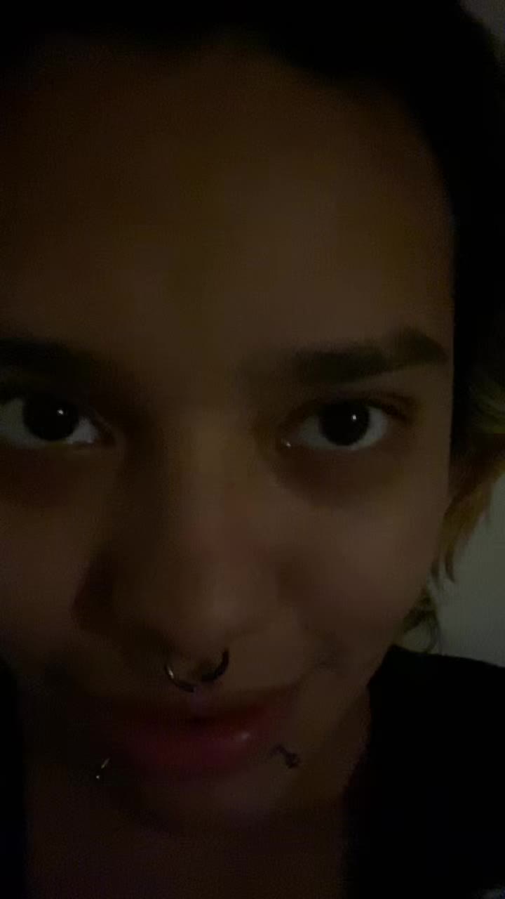 @Hexcellent_