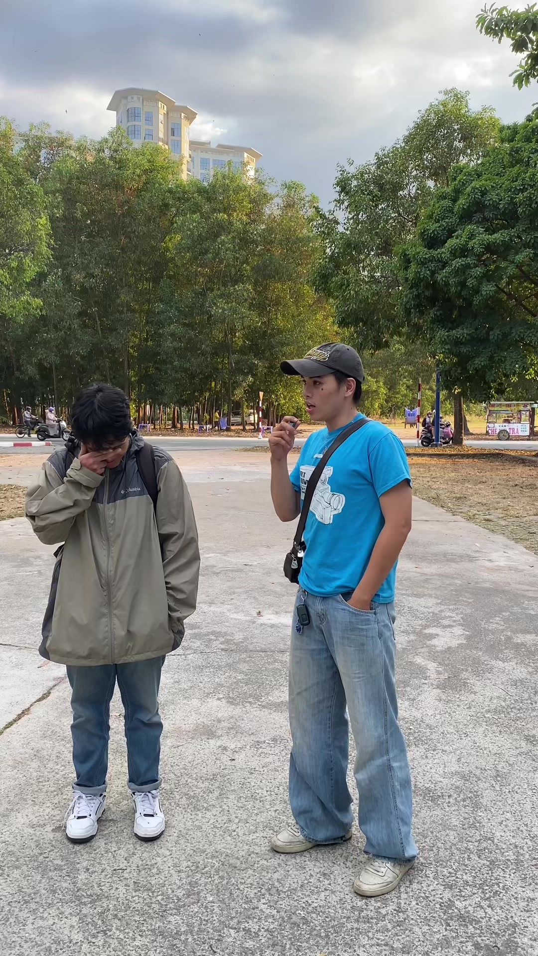 @Ng&agrave;i Qu&aacute;i Th&uacute;uuuu